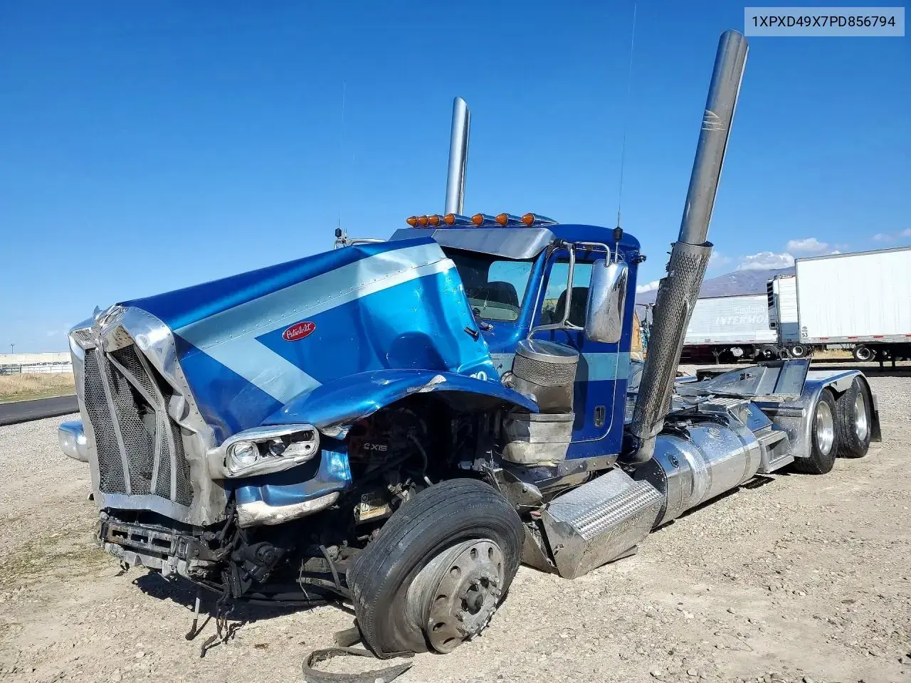 2023 Peterbilt 389