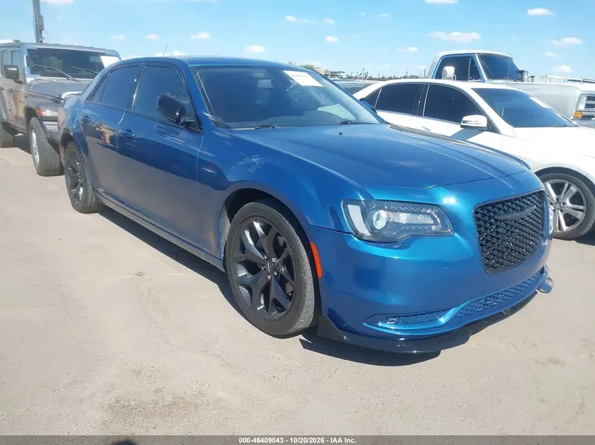 2021 Chrysler 300 Touring