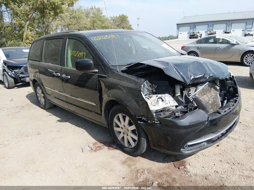 2015 Chrysler Town & Country Touring