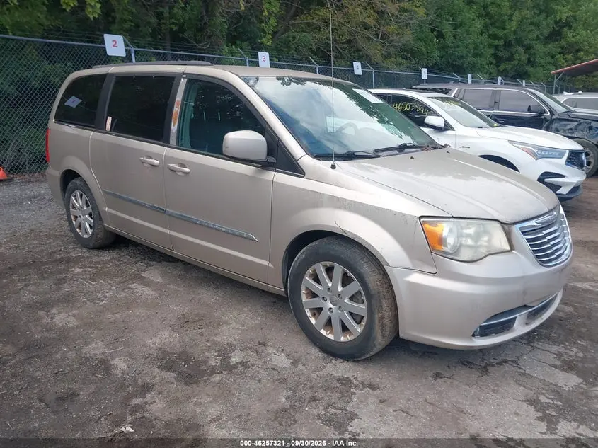 2015 Chrysler Town & Country Touring