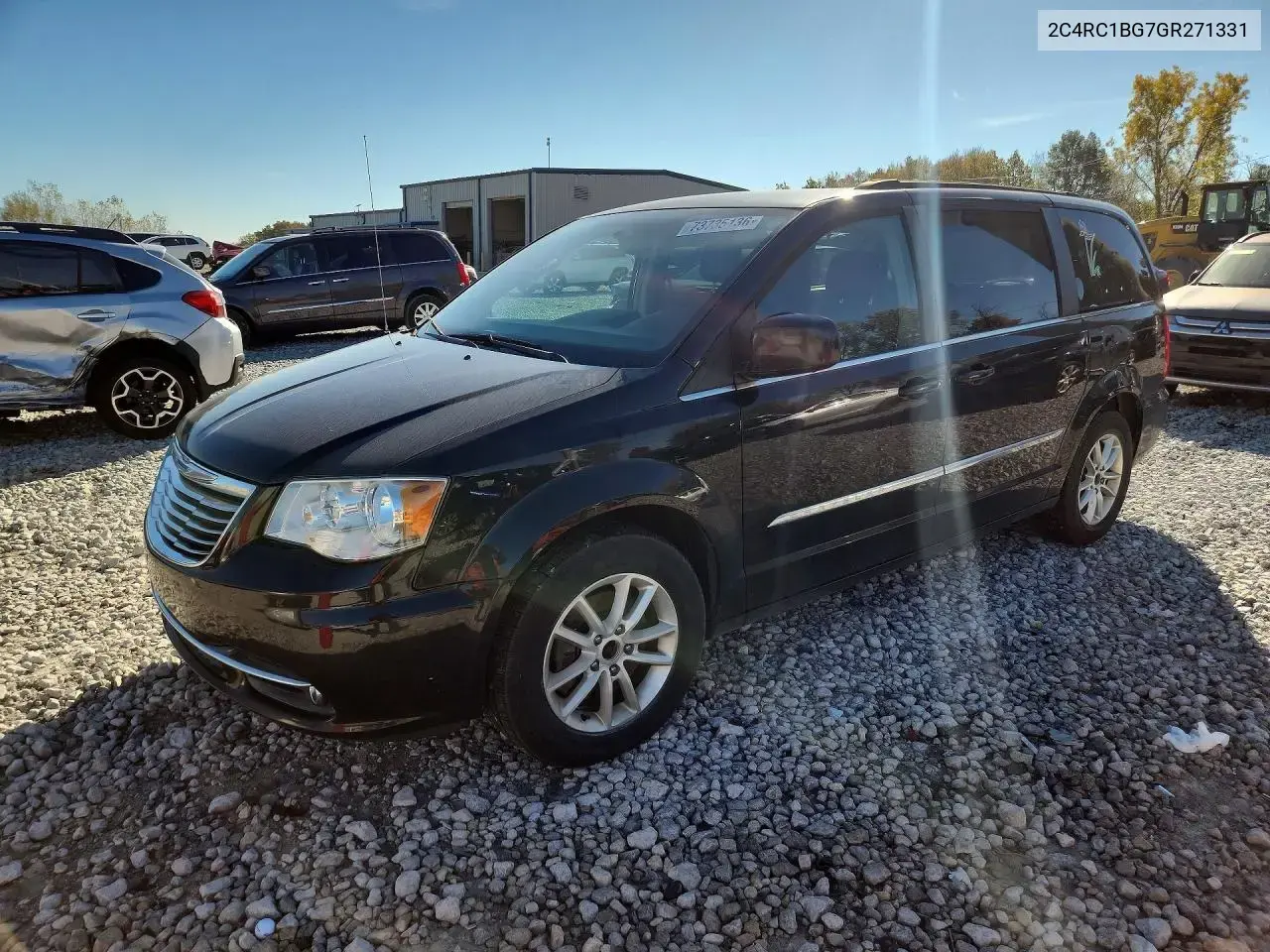 2016 Chrysler Town & Country Touring