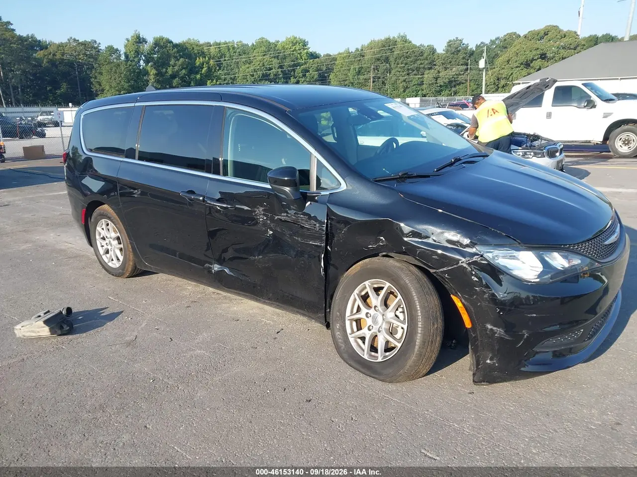 2024 Chrysler Voyager LX