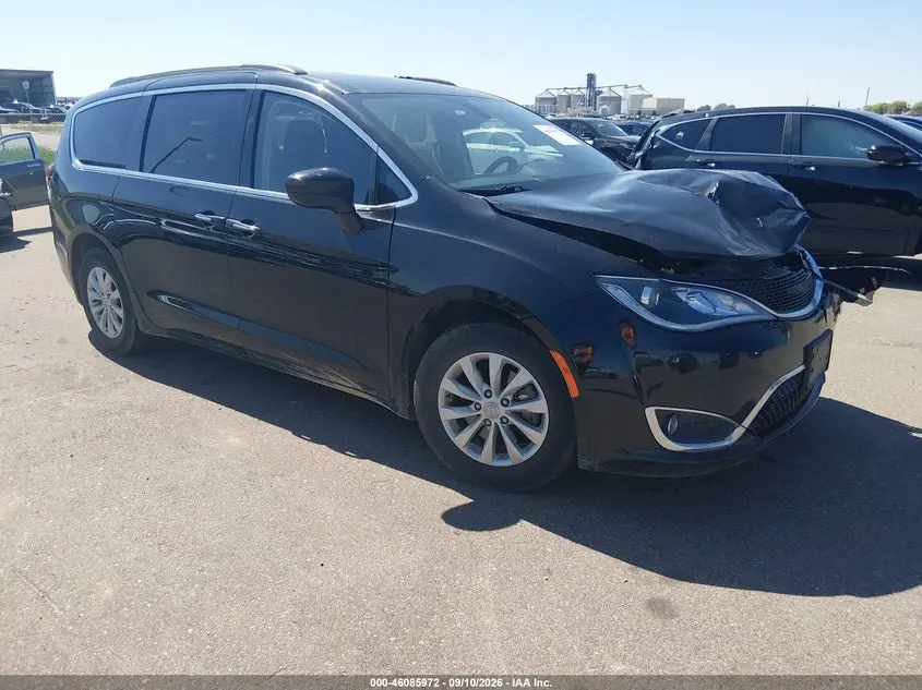 2019 Chrysler Pacifica Touring Plus
