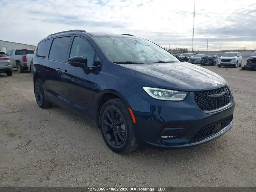 2022 Chrysler Pacifica Touring