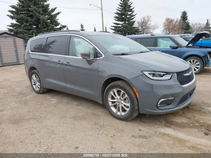 2022 Chrysler Pacifica Touring AWD