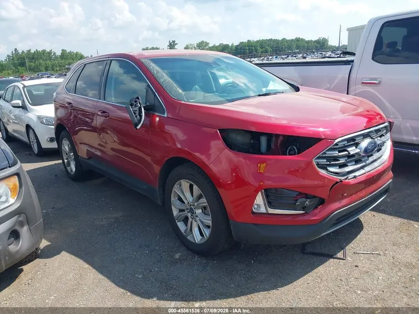 2022 Ford Edge Titanium