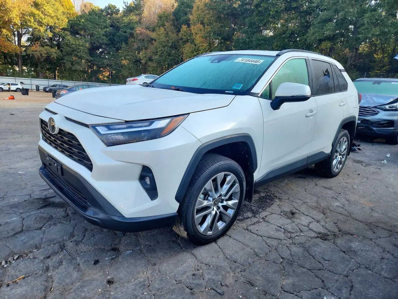 2022 Toyota RAV4 XLE Premium