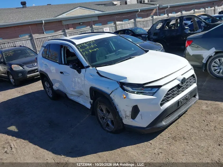 2022 Toyota RAV4 Xle/Xle Premium