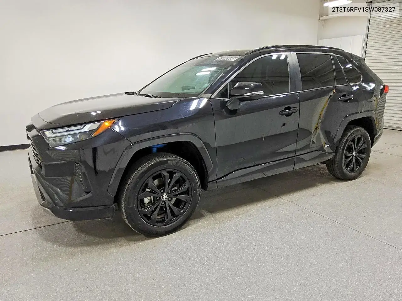 2025 Toyota RAV4 SE