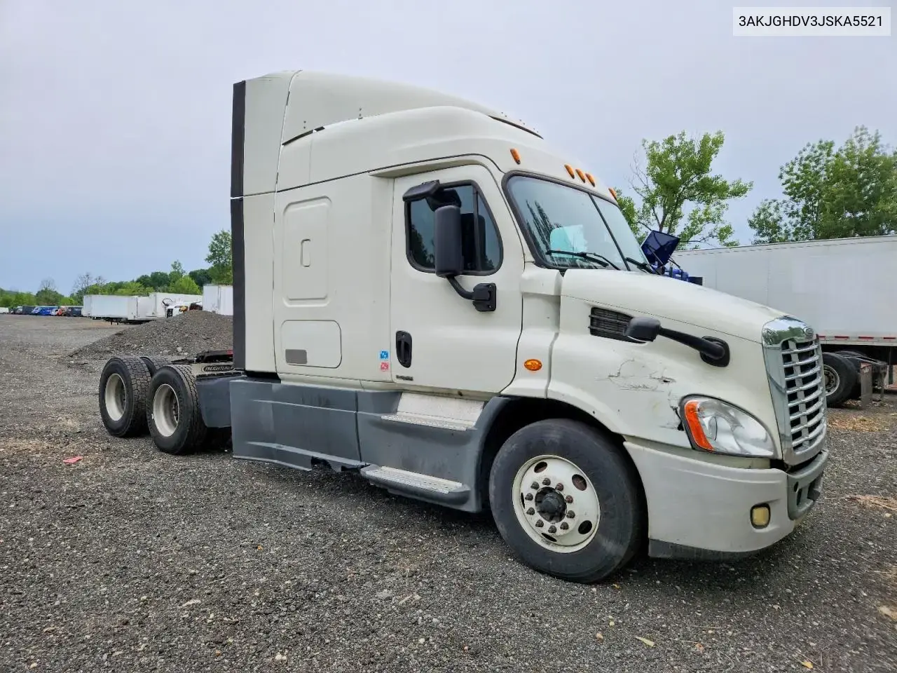 2018 Freightliner Cascadia Semi Truck