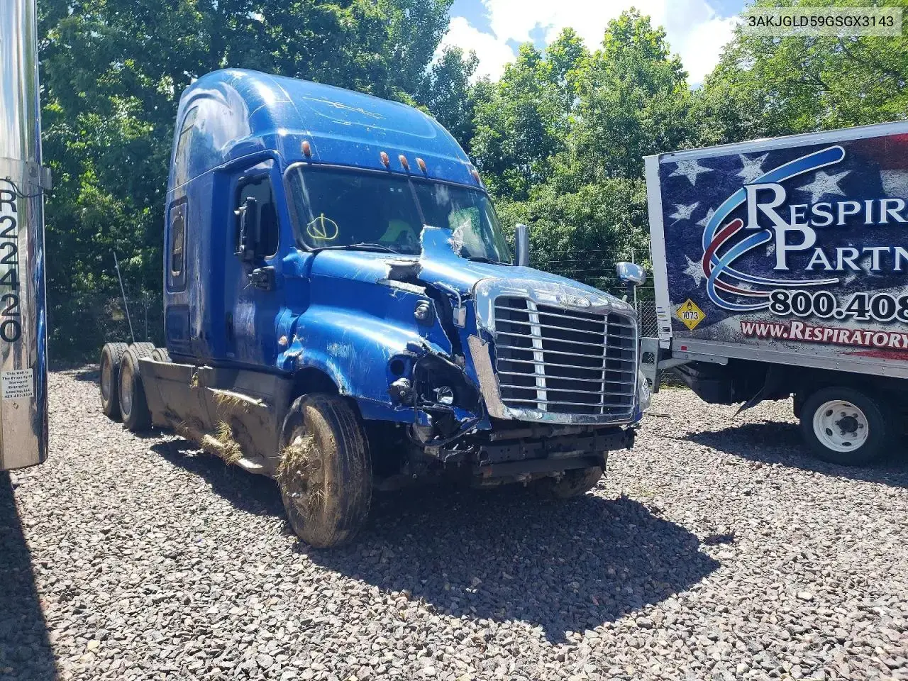 2016 Freightliner Cascadia 125" Sleeper Cab Semi Truck