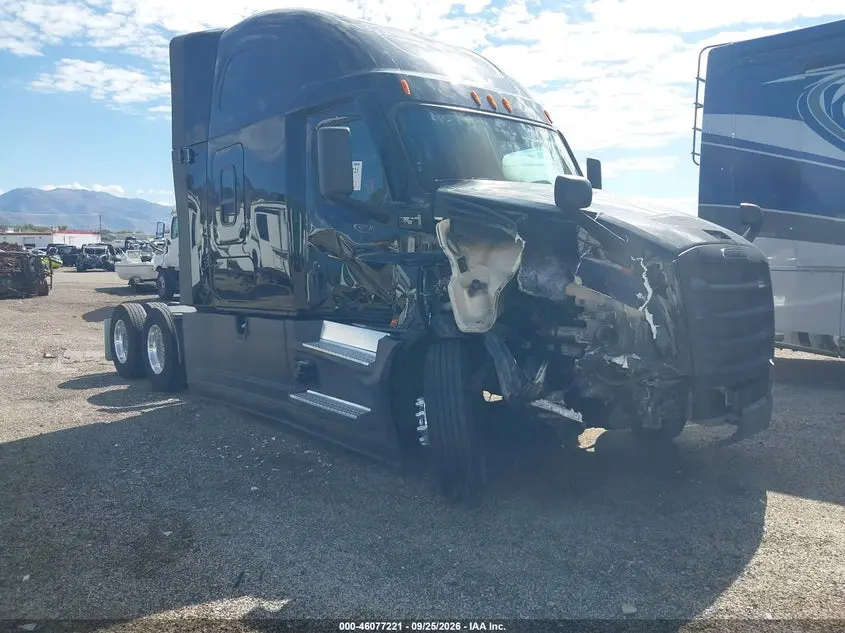 2025 Freightliner New Cascadia 126