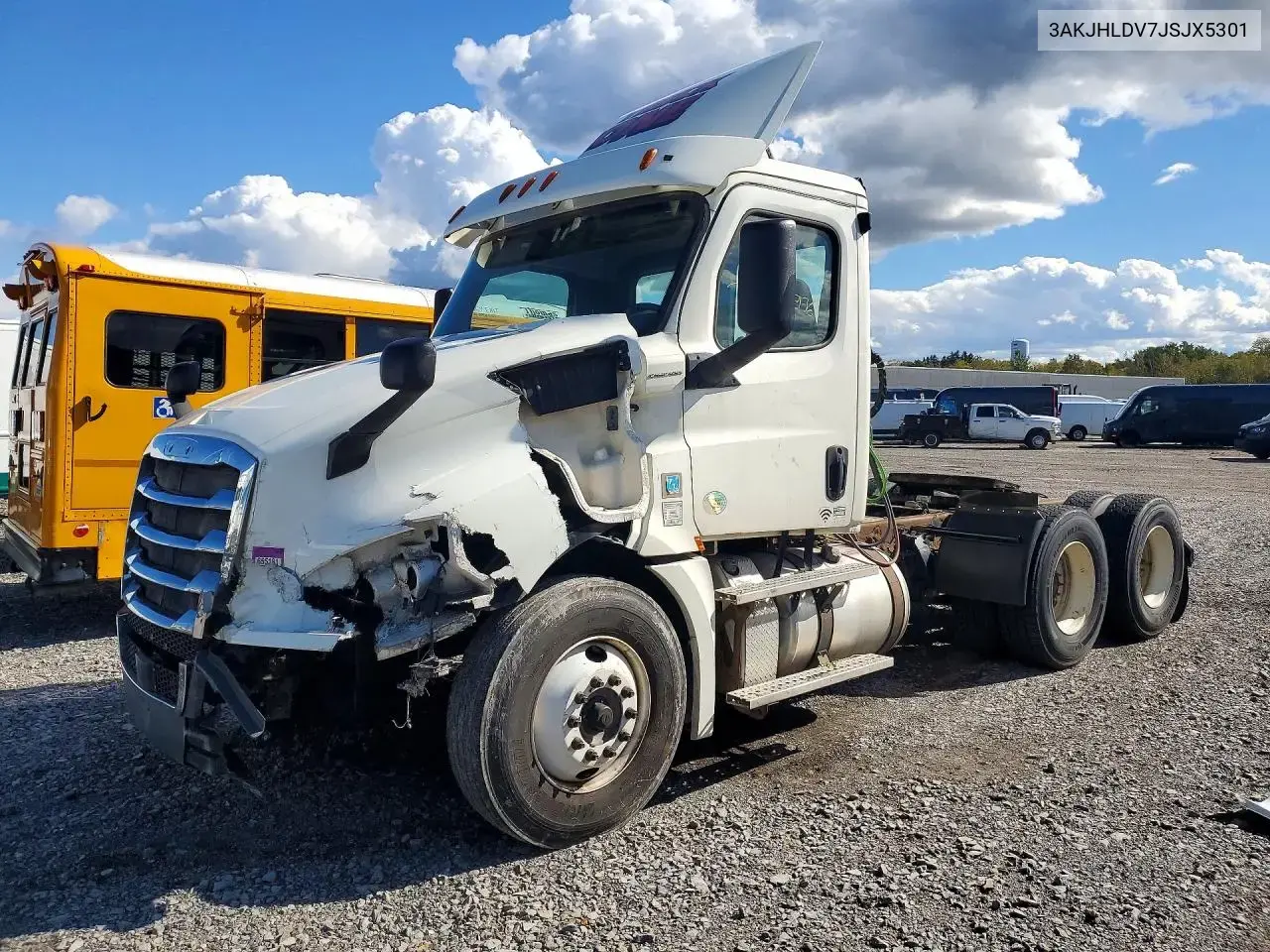 2018 Freightliner Cascadia 126 Semi Truck