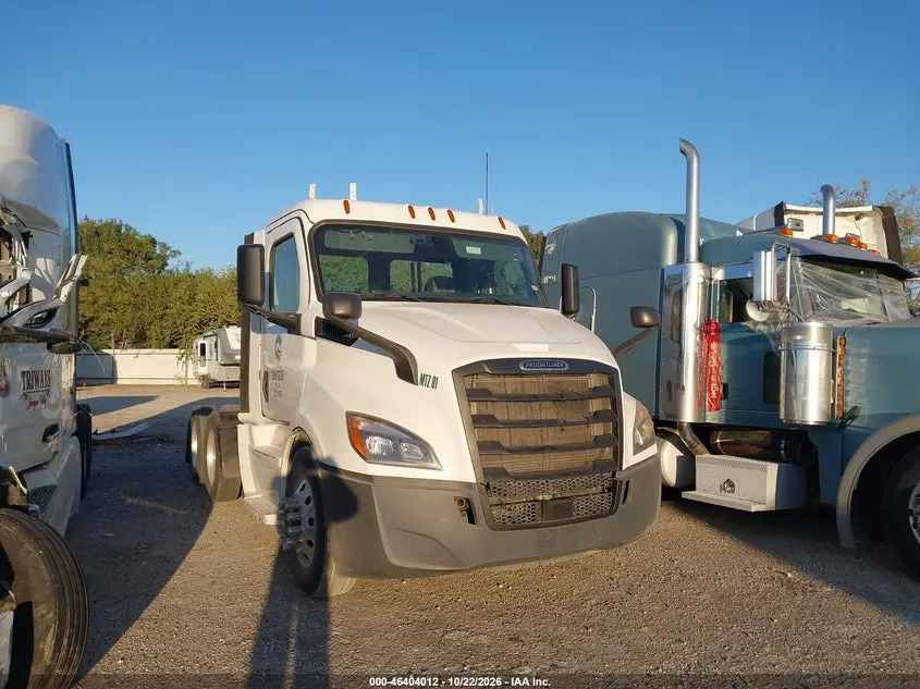2019 Freightliner Cascadia 116