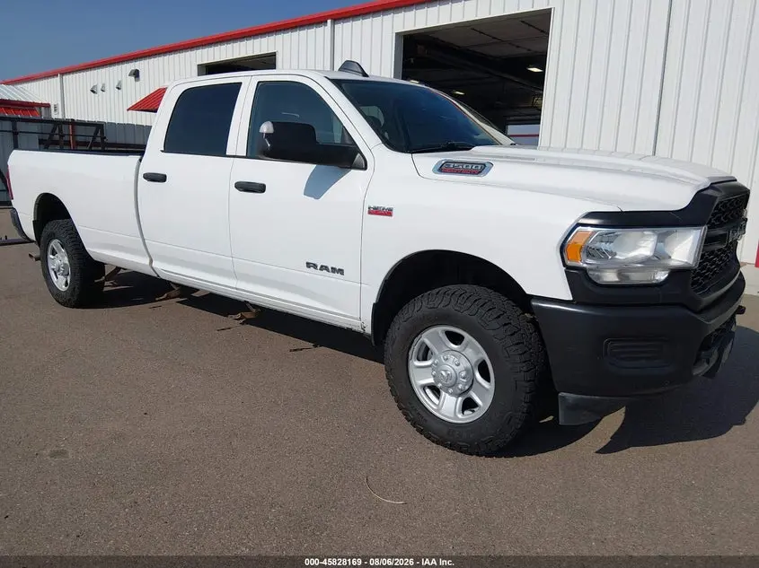 2020 Ram 3500 Tradesman 4X4 8' Box