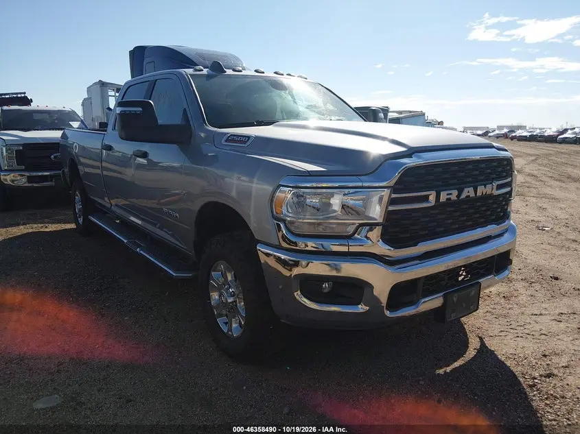 2023 Ram 2500 Big Horn 4X4 8' Box