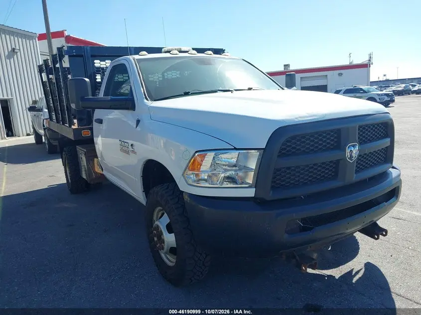 2018 Ram 3500 Chassis Tradesman/Slt