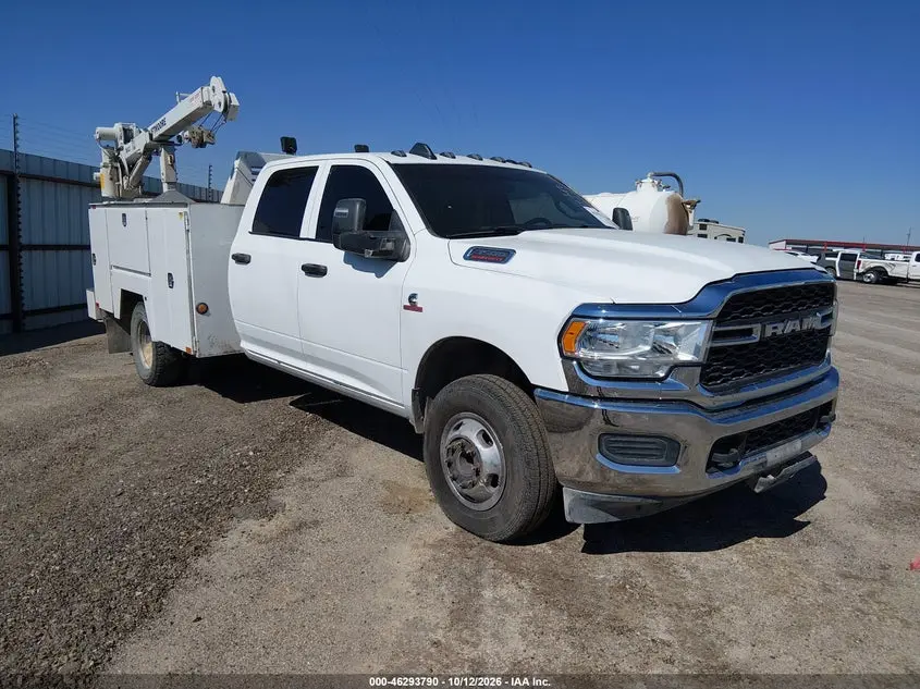 2023 Ram 3500 Chassis Tradesman/Slt/Laramie/Limited