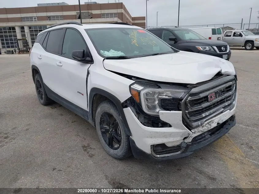 2022 GMC Terrain At4