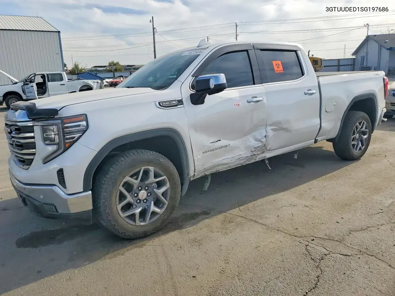 2025 GMC Sierra K1500 SLT