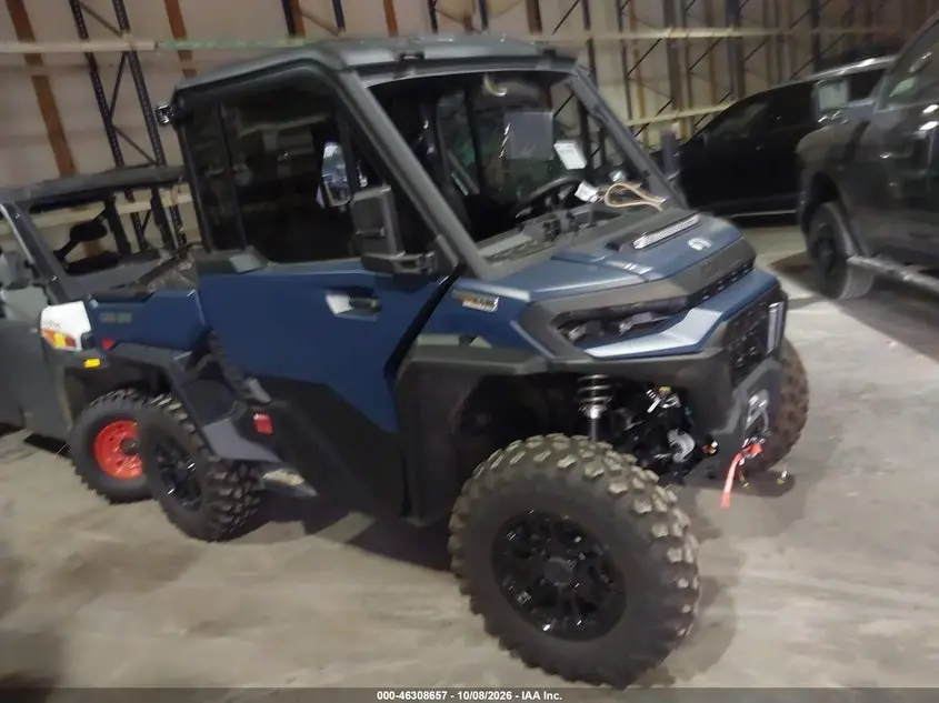 2026 Can-Am Defender Limited Cab Hd11