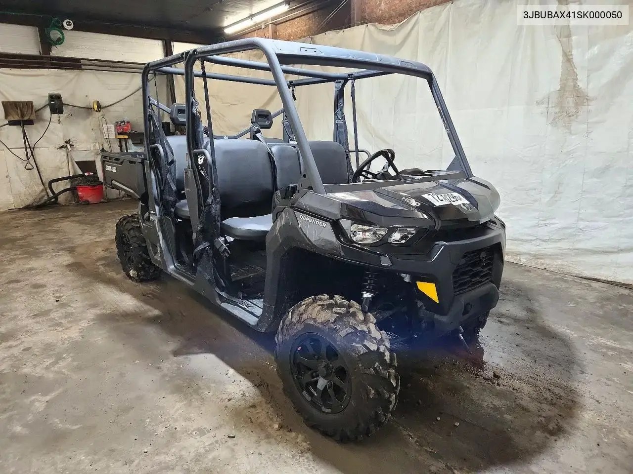 2025 Can-Am Defender Utility Vehicle