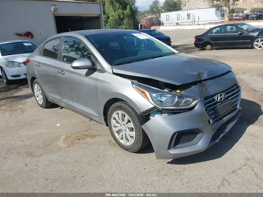 2022 Hyundai Accent SE