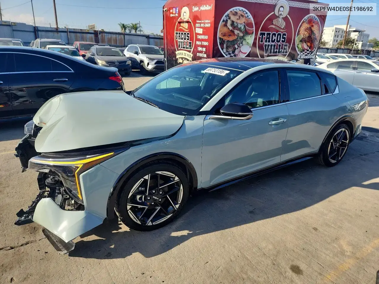 2025 Kia K4 GT-LINE