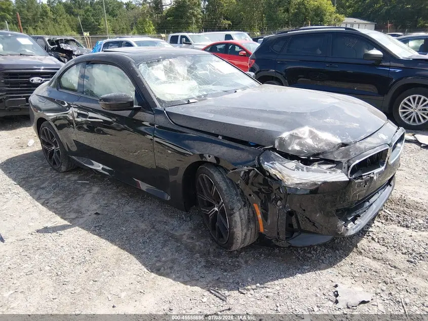 2024 BMW 230i