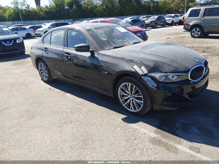 2023 BMW 330e xDrive