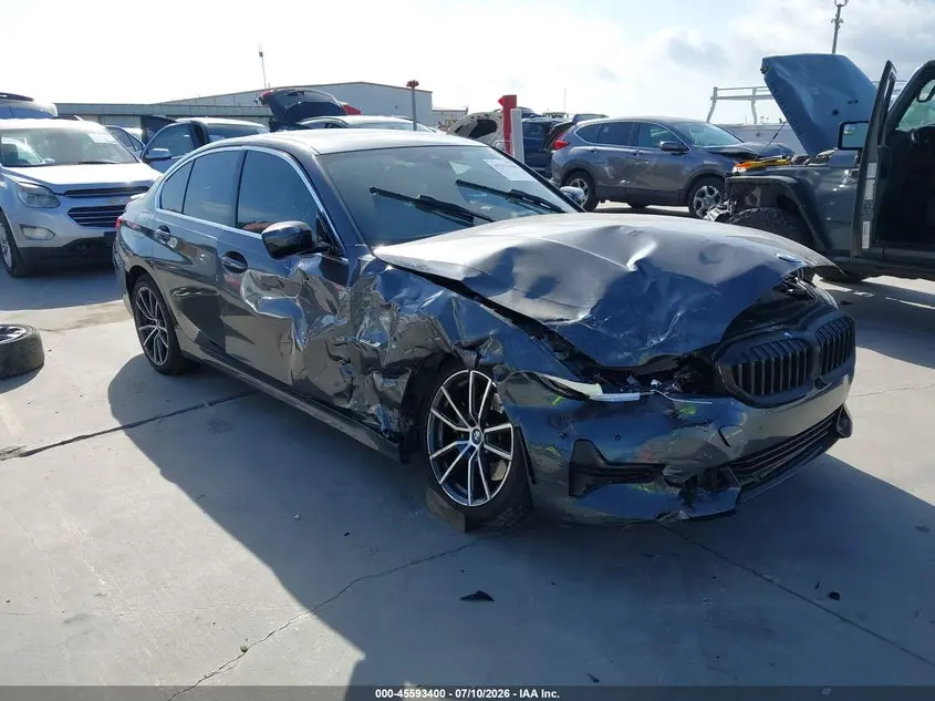 2022 BMW 330e