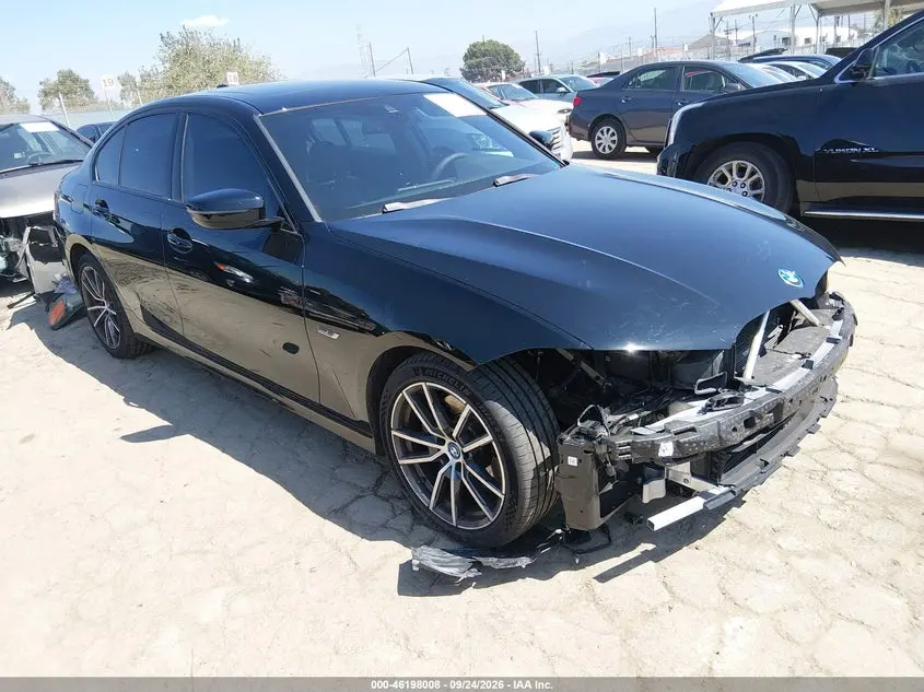 2022 BMW 330e