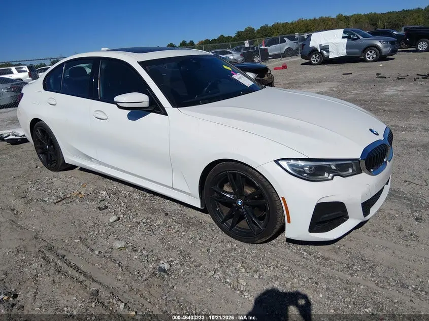 2022 BMW 330i