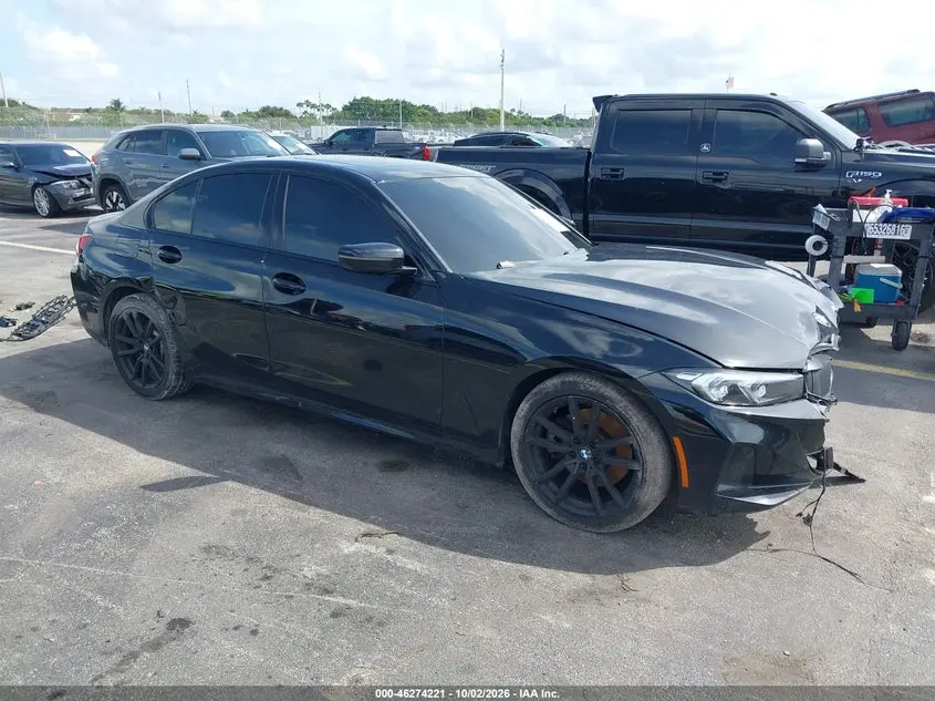 2023 BMW 330i