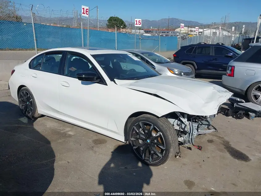 2025 BMW 330i xDrive