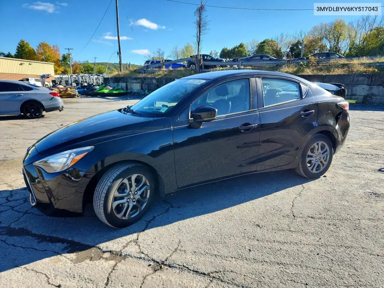 2019 Toyota Yaris LE