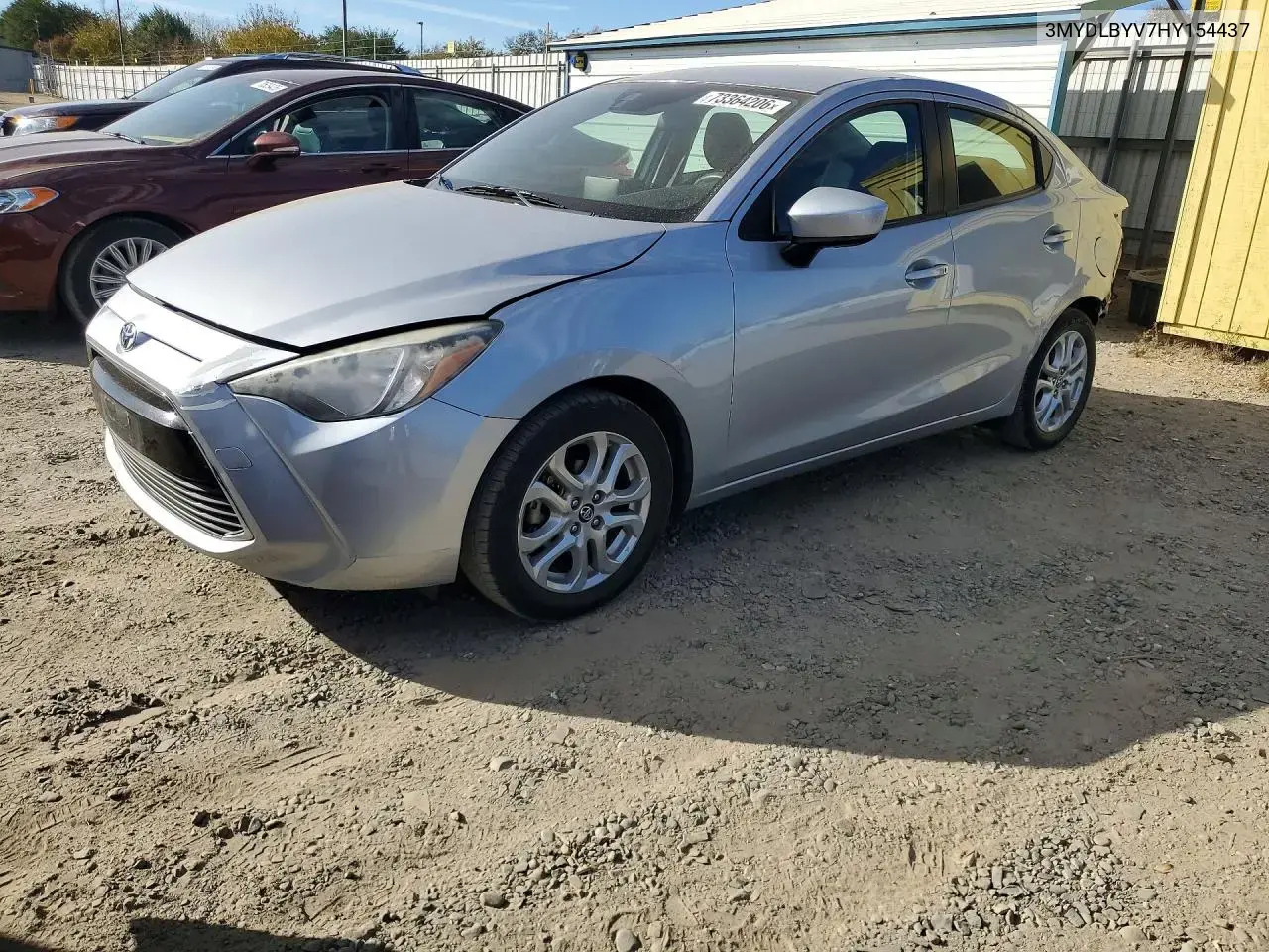 2017 Toyota Yaris Ia Base
