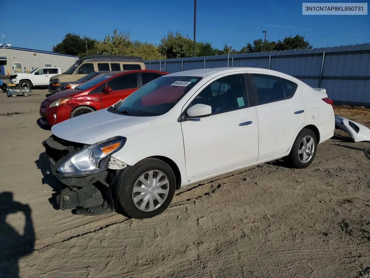 2019 Nissan Versa SV