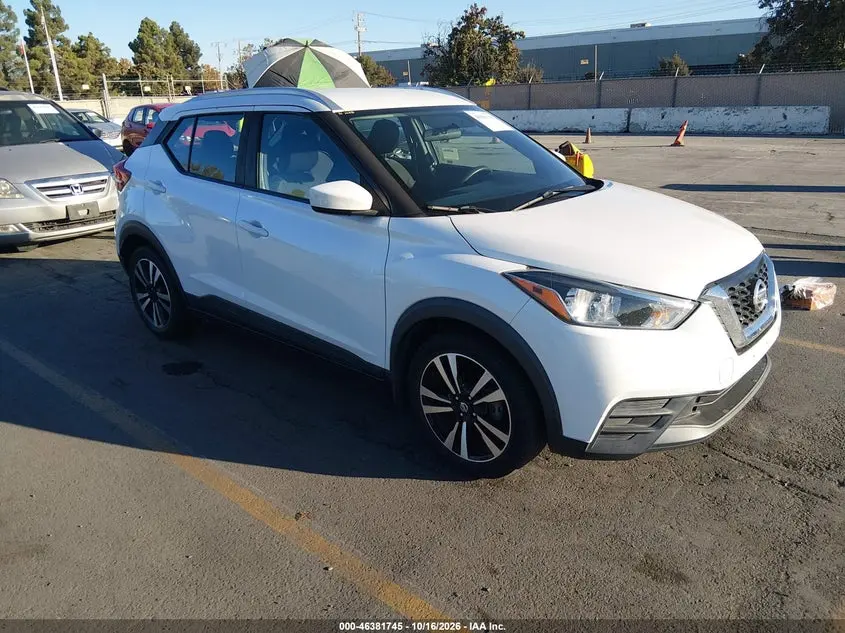 2019 Nissan Kicks SV