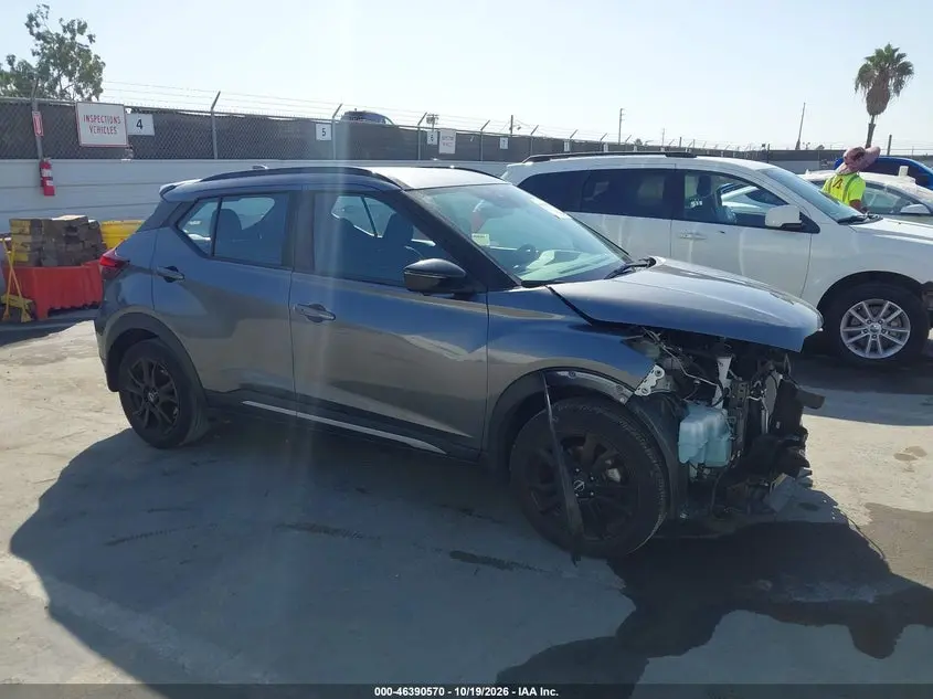 2024 Nissan Kicks SR Xtronic Cvt