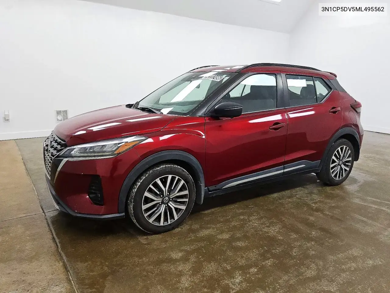 2021 Nissan Kicks SR