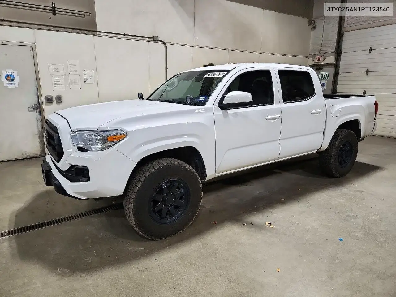 2023 Toyota Tacoma SR V6