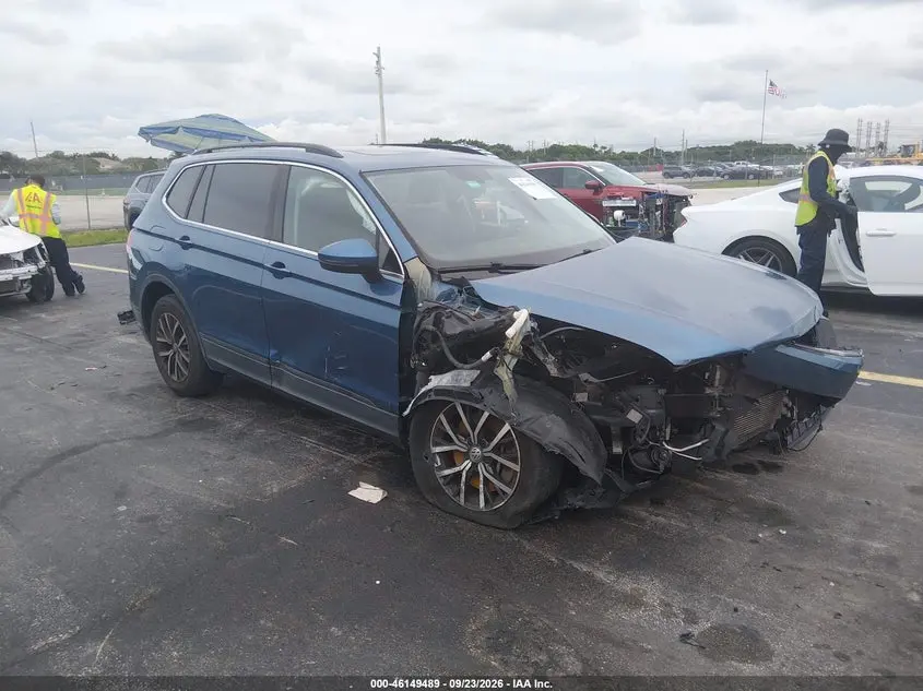 2019 Volkswagen Tiguan 2.0T Se/2.0T Sel/2.0T SEL R-Line/2.0T SEL R-Line Black