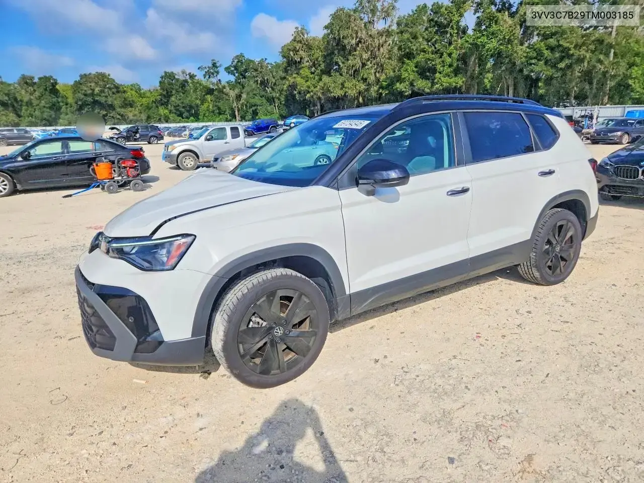 2026 Volkswagen Taos SE Black