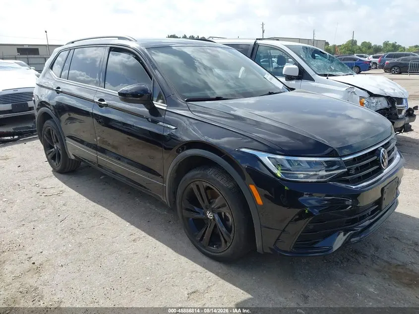 2024 Volkswagen Tiguan 2.0T SE R-Line Black