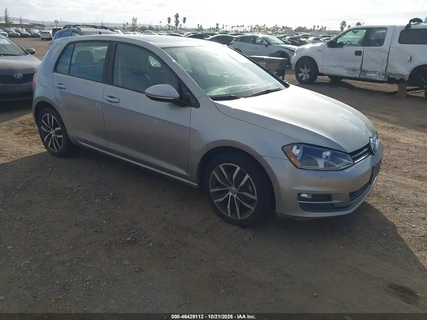 2015 Volkswagen Golf Tsi SE 4-Door
