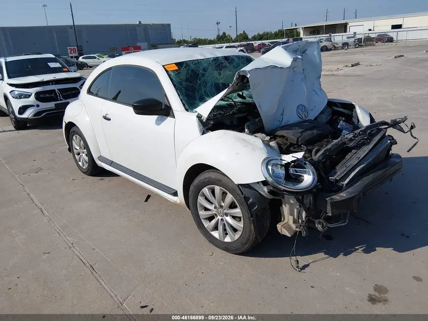 2017 Volkswagen Beetle #Pinkbeetle/1.8T Classic/1.8T S