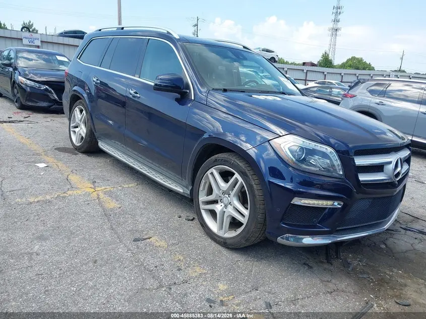 2015 Mercedes-Benz GL 550 4MATIC