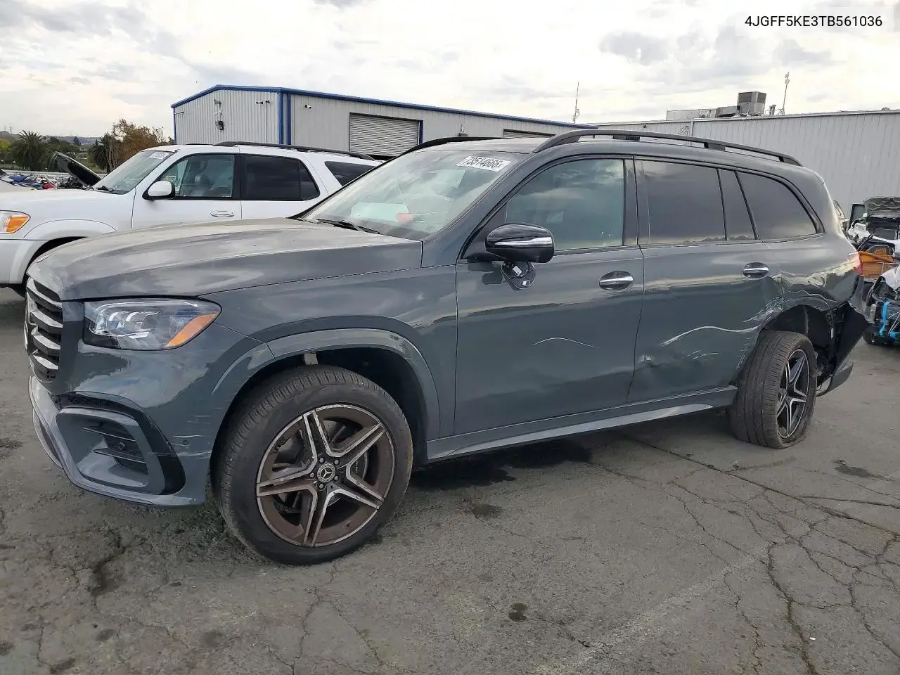 2026 Mercedes-Benz GLS 450 4MATIC