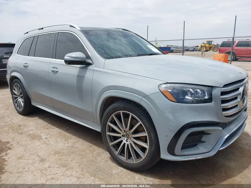 2025 Mercedes-Benz GLS 450 4MATIC